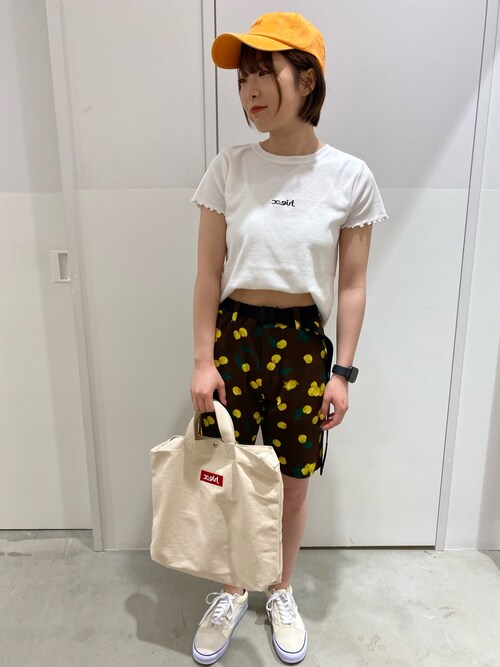 加藤 葉月 Xlarge X Girl 札幌ステラプレイス X Girlのパンツを使ったコーディネート Wear