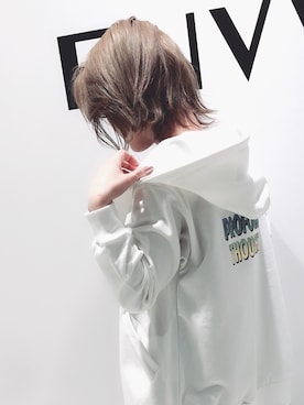 「アイテム（パーカー、ホワイト系）」を使った、Mutsumiさん（レディース・158cm）の春コーディネート