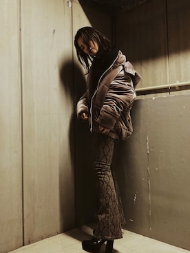 「アイテム（その他アウター、パープル系）」を使った、Mutsumiさん（レディース・162cm）の冬コーディネート