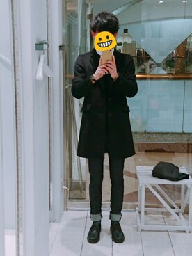 「ダニエルウェリントン」｜「アイテム（チェスターコート）」を使った、daisukeさん（メンズ・178cm）の冬コーディネート