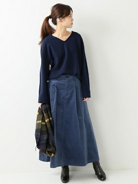 「Johnstons of Elgin（ジョンストンズオブエルガン）のアイテム」を使った、tokuhiroさん（レディース・164cm）の秋コーディネート