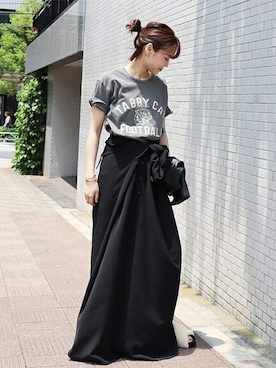 「MIXTA（ミクスタ）のアイテム」を使った、tokuhiroさん（レディース・164cm）の夏コーディネート