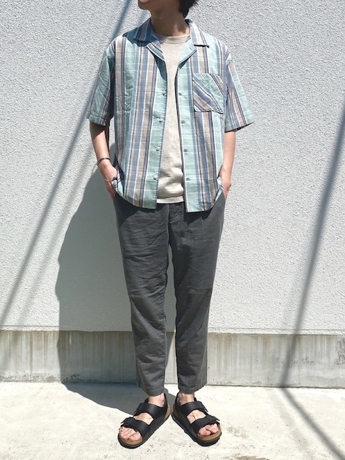 BAYFLOW 本部てるおさんのシャツ/ブラウス「ガラオープンカラーS/Sシャツ(BAYFLOW|ベイフロー)」を使ったコーディネート