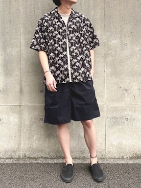 「BAYFLOW」｜「アイテム（スリッポン）」を使った、てるおさん（メンズ・182cm）の春コーディネート