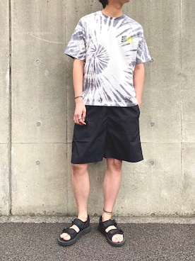 「Danner（ダナー）のアイテム（サンダル）」を使った、てるおさん（メンズ・182cm）の春コーディネート