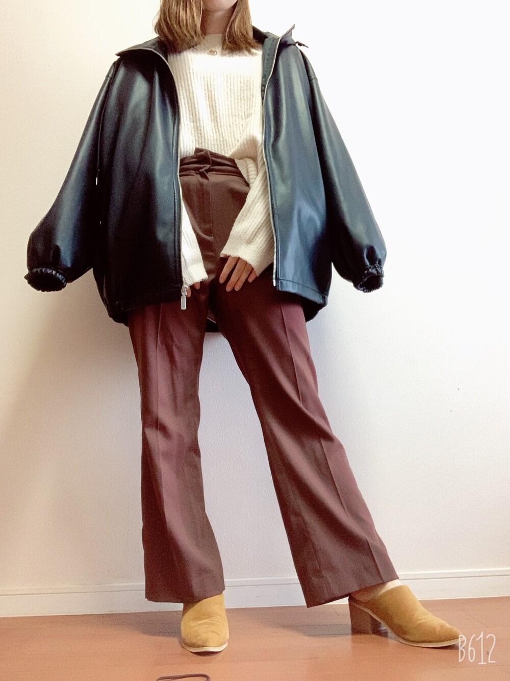 「LOWRYS FARMのＴＲフレアパンツ　853659（その他パンツ、ブラウン系）」を使った、ponchan365さん（レディース・158cm）の秋コーディネートの1枚目の写真