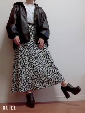 「LOWRYS FARM（ローリーズファーム）のアイテム（スカート、ブルー系）」を使った、ponchan365さん（レディース・158cm）の秋コーディネート