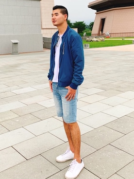 「PULL&BEAR（プルアンドベア）のアイテム（スニーカー）」を使った、大尾 立さん（メンズ・181cm）の春コーディネート