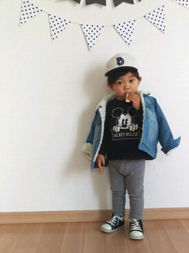 「H&M（エイチ・アンド・エム）のアイテム（帽子、ホワイト系）」を使った、あお02さん（キッズ・80cm）の秋コーディネート