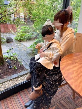 「フラワープリント」｜「アイテム（その他）」を使った、𝕐 𝕌 ℝ 𝕀*さん（レディース・154cm）の春コーディネート