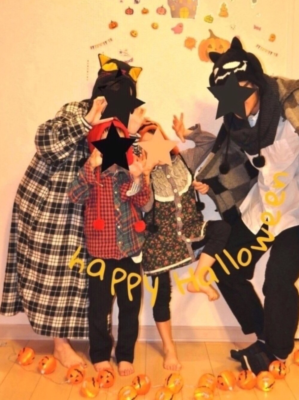 「wearhalloween2017、おしゃれさんと繋がりたい、チェックシャツ、ハロウィンコーデ、ハロウィン、ハロウィンパーティー、チェックワンピ、ニット帽」｜「JEANASISのアイテム（シャツワンピース、ブラック系）」を使った、pilowukayさん（メンズ・175cm）の秋コーディネートの1枚目の写真