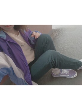 「古着女子」｜「アイテム（ナイロンジャケット）」を使った、ayakaさん（レディース・153cm）の春コーディネート