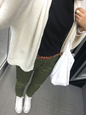 「カーキ×ホワイト」｜*naaa*さん（レディース・156cm）の秋コーディネート