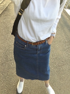「白いスニーカー」｜「アイテム（腕時計）」を使った、*naaa*さん（レディース・156cm）の春コーディネート