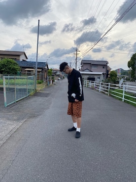 「LONELY/論理（ロンリー）のアイテム」を使った、伊久美　豪志さん（メンズ・172cm）の夏コーディネート