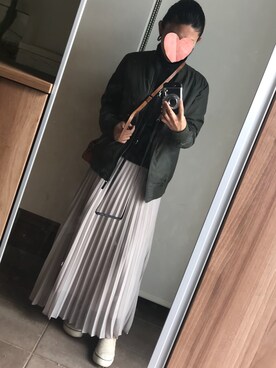 「マキシスカート」｜「アイテム（MA-1）」を使った、ゆんさん（レディース・153cm）の秋コーディネート