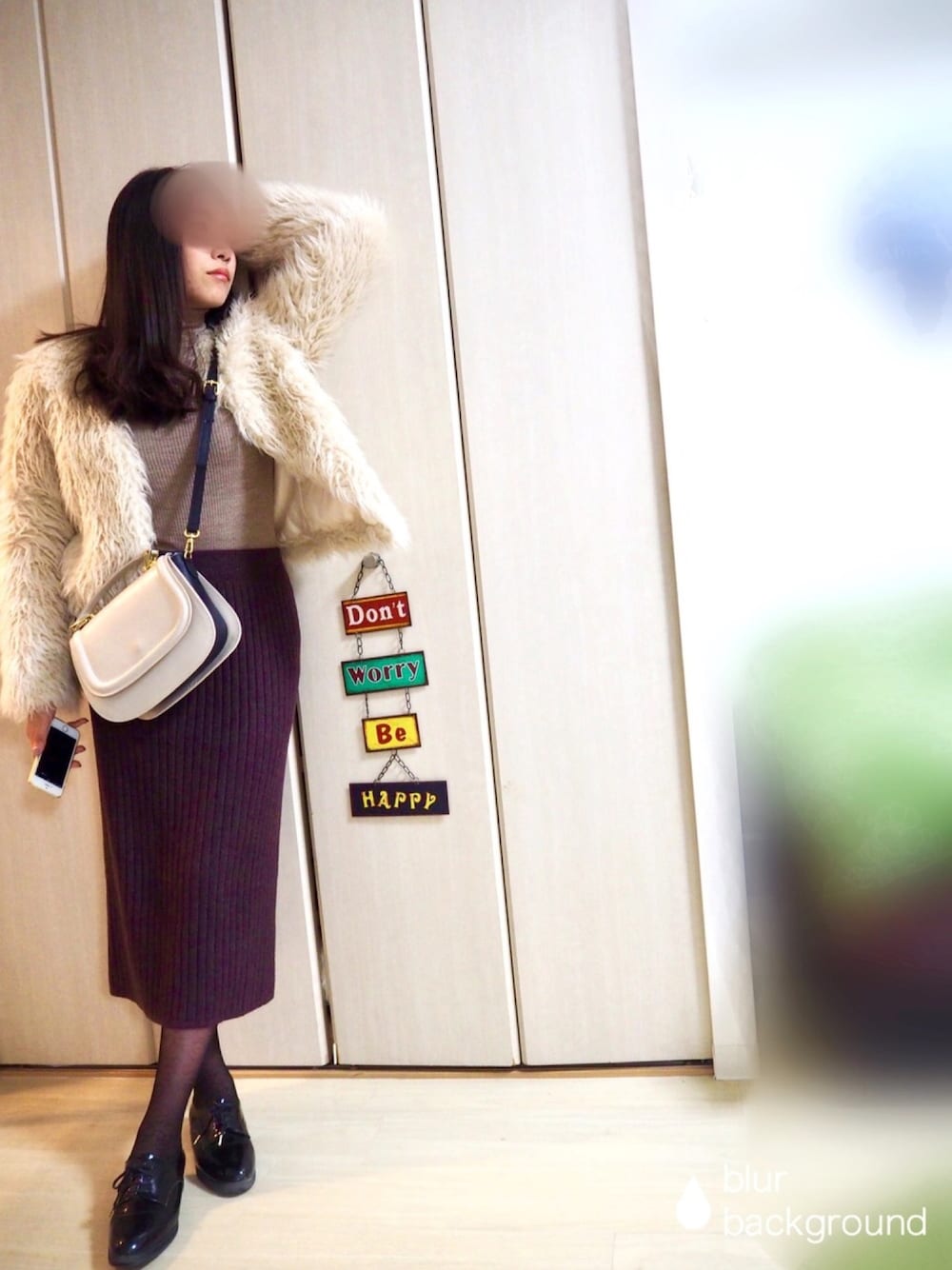「冬コーデ、休日スタイル、女子会、茶系コーデ、フェイクファーコート、上品カジュアル」｜「MADEMOISELLE ROPE'のアイテム（その他アウター、ベージュ系）」を使った、Gaboさん（レディース・160cm）の冬コーディネートの1枚目の写真