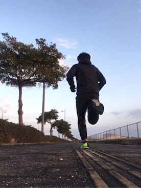 「NIKE 10AC（ナイキ テンエーシー）のアイテム（ナイロンジャケット）」を使った、max190さん（メンズ・170cm）の冬コーディネート