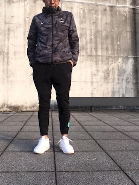 「F.C.R.B.（エフシーアールビー）のアイテム（ナイロンジャケット）」を使った、max190さん（メンズ・170cm）の夏コーディネート