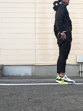 「F.C.R.B.（エフシーアールビー）のアイテム（パンツ）」を使った、max190さん（メンズ・170cm）の秋コーディネート
