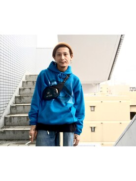 「blue」｜「アイテム（スウェット）」を使った、YUKIYA UENOさん（メンズ・169cm）の春コーディネート