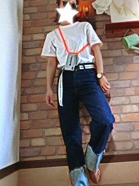 「Levi's（リーバイス）のRIBCAGE ストレート アンクル LUCK OF THE DRAW（デニムパンツ）」を使った、Hi_kaさん（レディース・160cm）の春コーディネート
