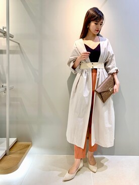 「ニットキャミソール」｜「アイテム（その他アウター）」を使った、はしもとまゆさん（レディース・155cm）の春コーディネート