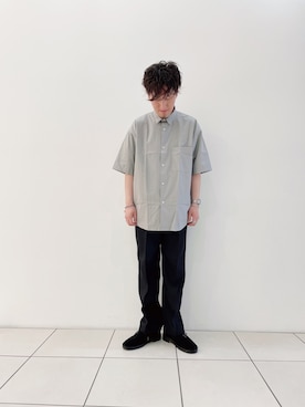 「アーバンリサーチ」｜「アイテム（腕時計）」を使った、内田貴行さん（メンズ・174cm）の春コーディネート