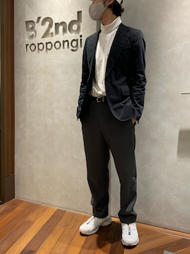 「ATON（エイトン）のアイテム（Tシャツ/カットソー）」を使った、_さん（メンズ・175cm）の秋コーディネート