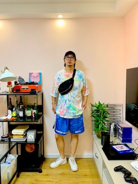 「アイテム（ポーチ）」を使った、liangsoliさん（メンズ・175cm）の夏コーディネート