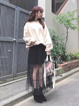 「DHOLIC（ディーホリック）のアイテム（パーカー）」を使った、aya0119さん（レディース・162cm）の秋コーディネート