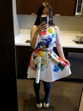 Ted Baker(テッドベーカー)のワンピースを使った人気ファッション