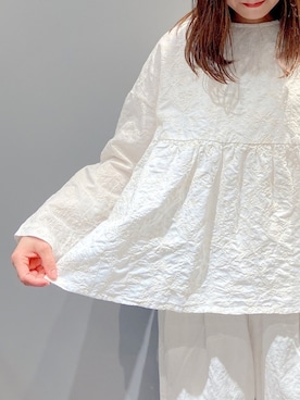 「白コーデ」｜さちほさん（レディース・157cm）の春コーディネート