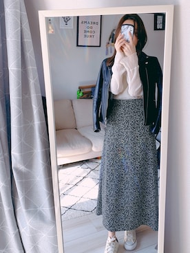 「マキシスカート」｜「アイテム（ライダースジャケット）」を使った、BessieMiさん（レディース・165cm）の春コーディネート