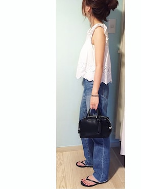 「AZUL by moussy（アズールバイマウジー）のｶｯﾄｵﾌﾎﾞｰｲﾌｨｯﾄﾃﾞﾆﾑﾊﾟﾝﾂ（デニムパンツ）」を使った、chieさん（レディース・150cm）の夏コーディネート
