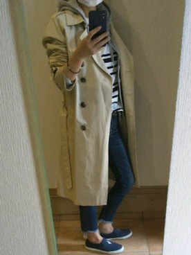 「Ungrid（アングリッド）のインディゴフレイドヘムストスリ（デニムパンツ）」を使った、Rさん（レディース・157cm）の春コーディネート