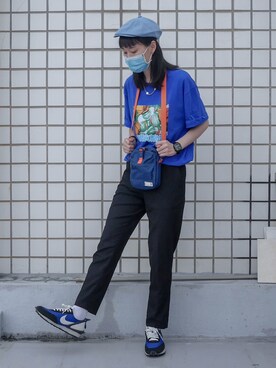 「blue」｜「アイテム（スラックス）」を使った、hs1n さん（レディース・165cm）の春コーディネート