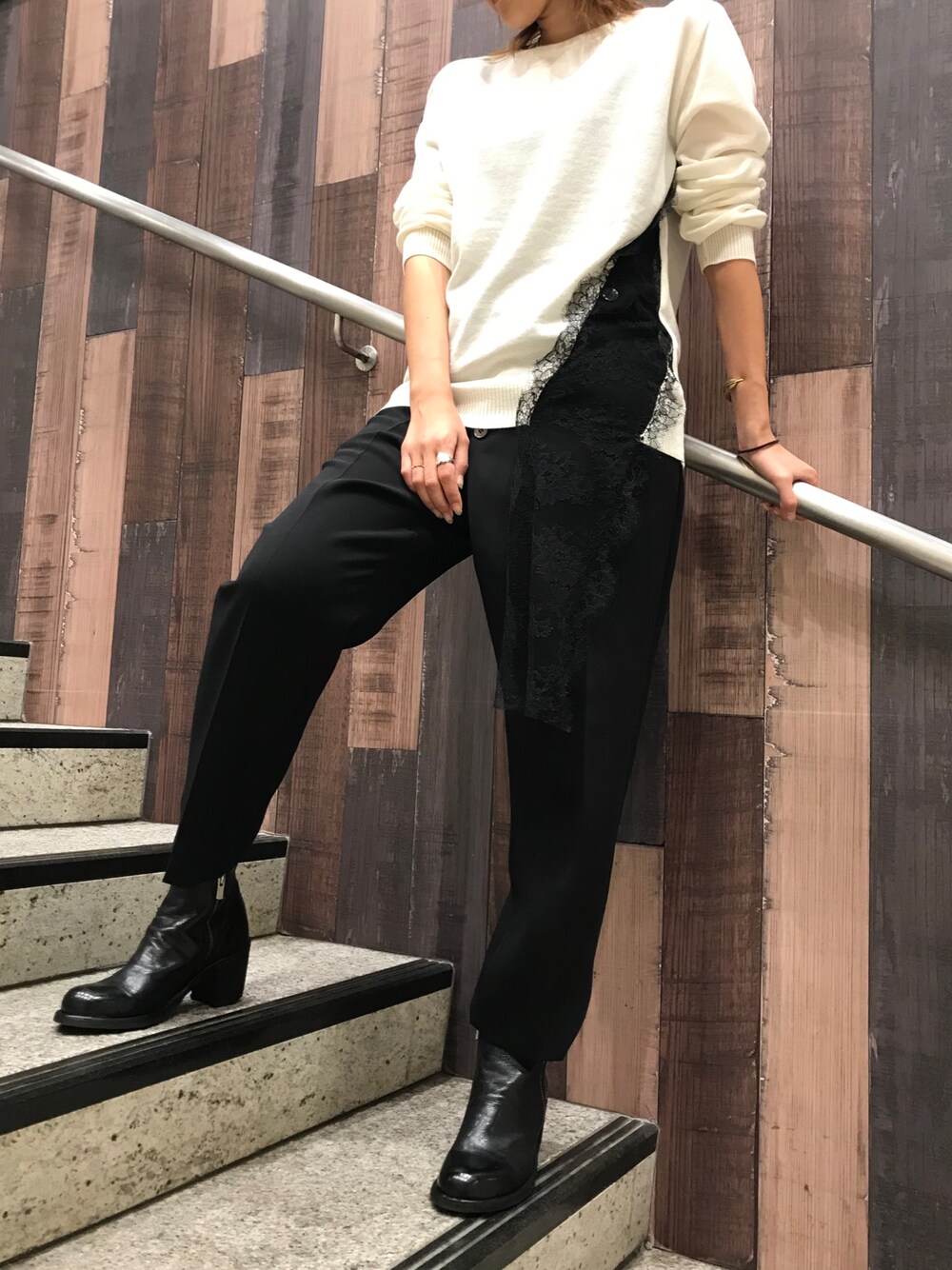 「モード、きれいめカジュアル、シンプルコーデ、B2nd、オトナカジュアル」｜「Yasutoshi Ezumiのアイテム（その他パンツ、ブラック系）」を使った、mnmさん（レディース・157cm）の夏コーディネートの1枚目の写真