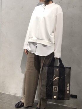 「B'2nd（ビーセカンド）のアイテム（バッグ）」を使った、mnmさん（レディース・157cm）の春コーディネート