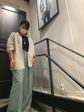 「ATON（エイトン）のアイテム（Tシャツ/カットソー）」を使った、mnmさん（レディース・157cm）の秋コーディネート