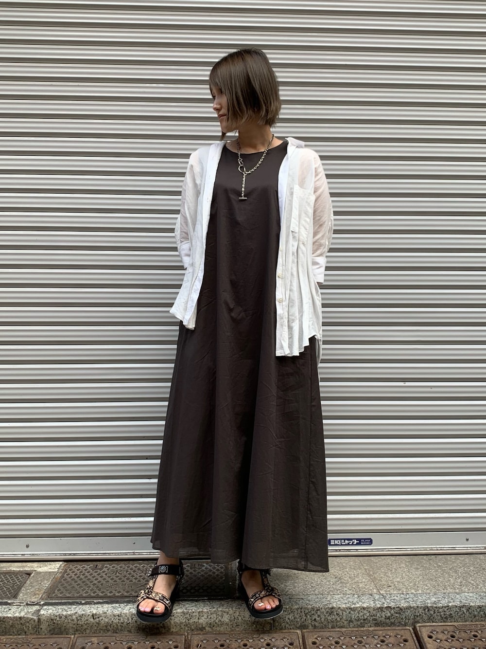 「楽チンコーデ、カジュアルコーデ、大人カジュアル、ワンピース、ファッションの力を信じよう」｜「DROIT BELLOのDROIT BELLO（ドロイトベロ） 　ノースリーブワンピース（ワンピース、ブラック系）」を使った、mnmさん（レディース・157cm）の夏コーディネートの1枚目の写真