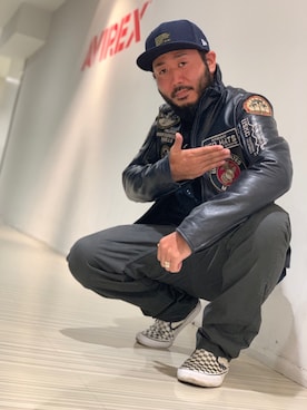 「ワーク」｜「アイテム（ライダースジャケット）」を使った、Yoshi Yamaさん（メンズ・174cm）の秋コーディネート