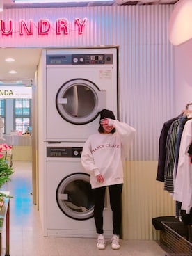 「韓国旅行」｜「アイテム（スウェット）」を使った、みなみさん（レディース・162cm）の冬コーディネート