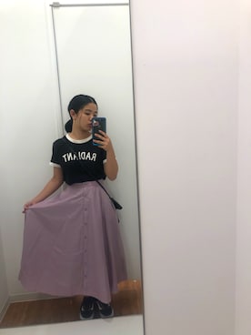 「Honeys（ハニーズ）のアイテム（Tシャツ/カットソー、ブラック系）」を使った、I’m miniさん（レディース・150cm）の春コーディネート
