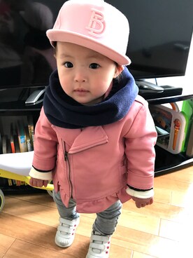 「アイテム（ライダースジャケット、ピンク系）」を使った、hikuhoさん（キッズ・70cm）の冬コーディネート