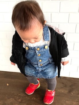 「Wrangler（ラングラー）のアイテム（サロペット/オーバーオール）」を使った、hikuhoさん（キッズ・70cm）の冬コーディネート