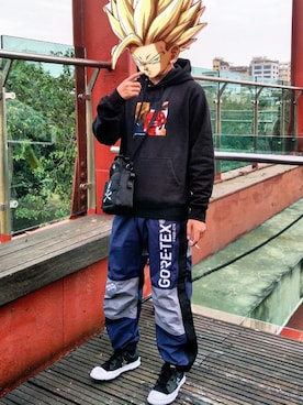 「LMCのアイテム（パーカー）」を使った、阿源仔さん（メンズ・180cm）の夏コーディネート