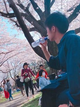 「niko and...（ニコアンド）のアイテム（チェスターコート）」を使った、しょうさん（メンズ・164cm）の春コーディネート