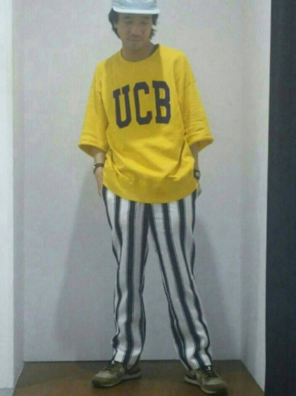 「Adam et Rope、ilk、BENETTON (UNITED COLORS OF BENETTON)(BENETTON (UNITED COLORS OF BENETTON))、ilk ADAM ET ROPÉ」｜「BENETTON(UNITED COLORS OFBENETTON)のアイテム（Tシャツ/カットソー、イエロー系）」を使った、じゅんさん（メンズ・167cm）の夏コーディネートの1枚目の写真