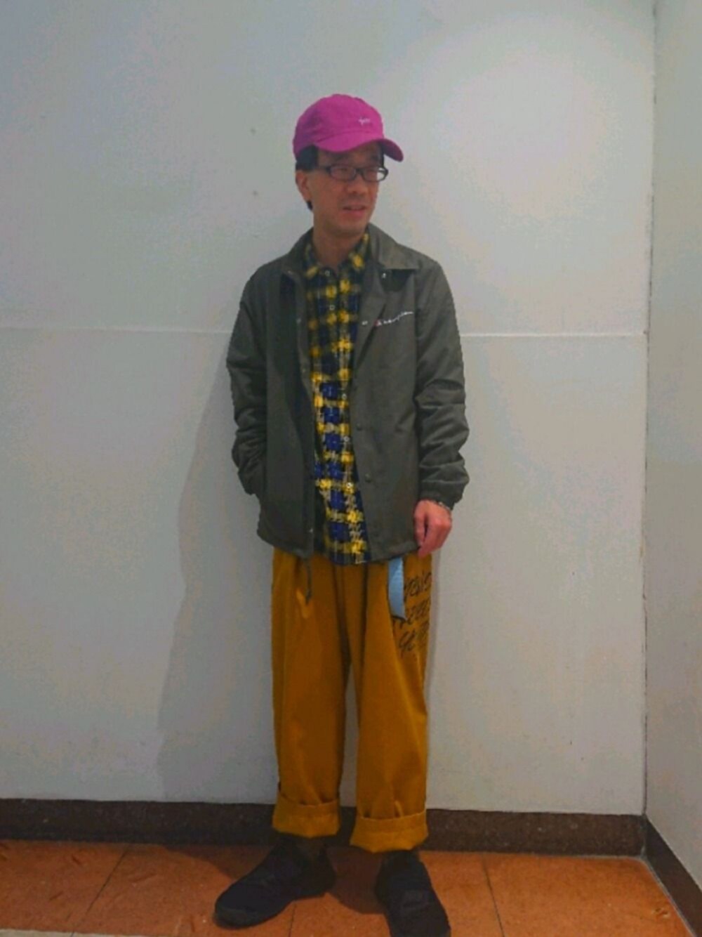 「JUNRed池袋PARCO、RYUJI KAMIYAMA × JUNRed、JUNRed池袋PARCO閉鎖」｜「ChampionのChampionコーチジャケット（その他アウター、グリーン系）」を使った、じゅんさん（メンズ・167cm）の冬コーディネートの1枚目の写真